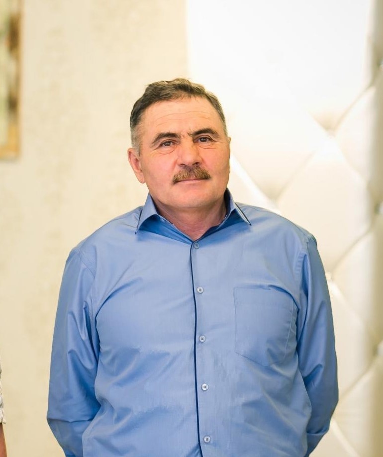 Эдуард Миначетдинович Ахметов.